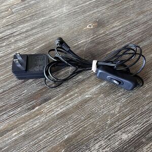 Intertek 5015989 AC Adapter Model HS1200500U